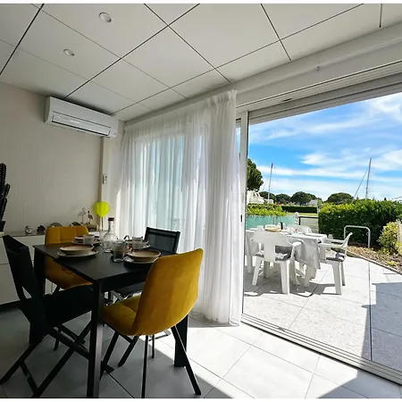 Cocon Lumineux A La Mer, Ideal Pour 4