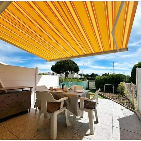 Cocon Lumineux A La Mer, Ideal Pour 4 Apartmán Le Grau-du-Roi